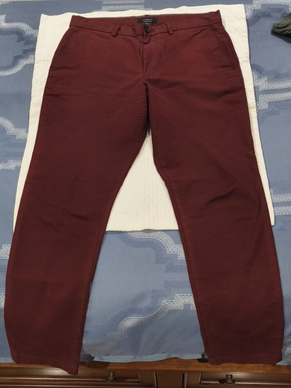 Banana Republic Factory Burgundy Slim Lived-In Chino 32W x 32L